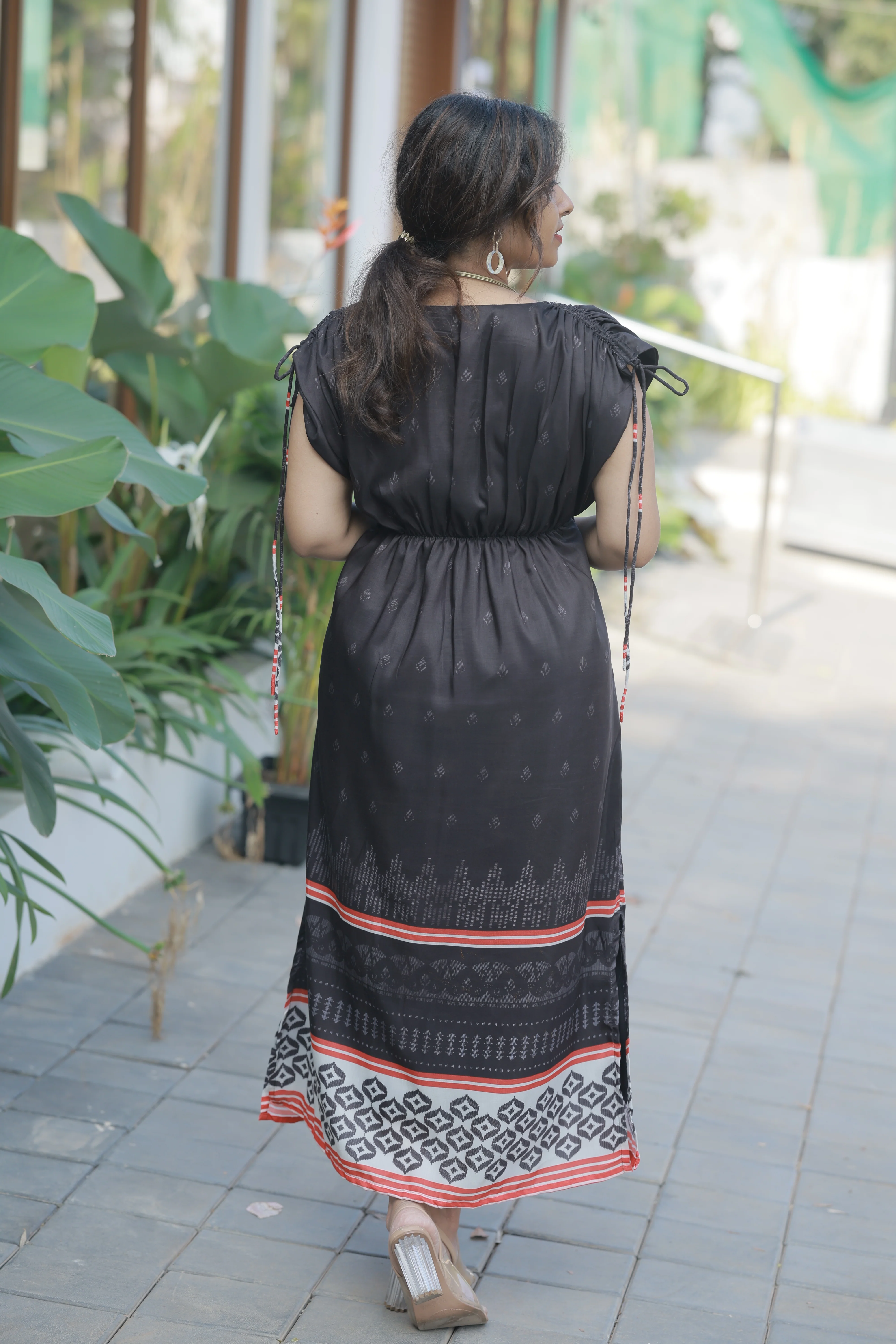 Urban Black - Image 5